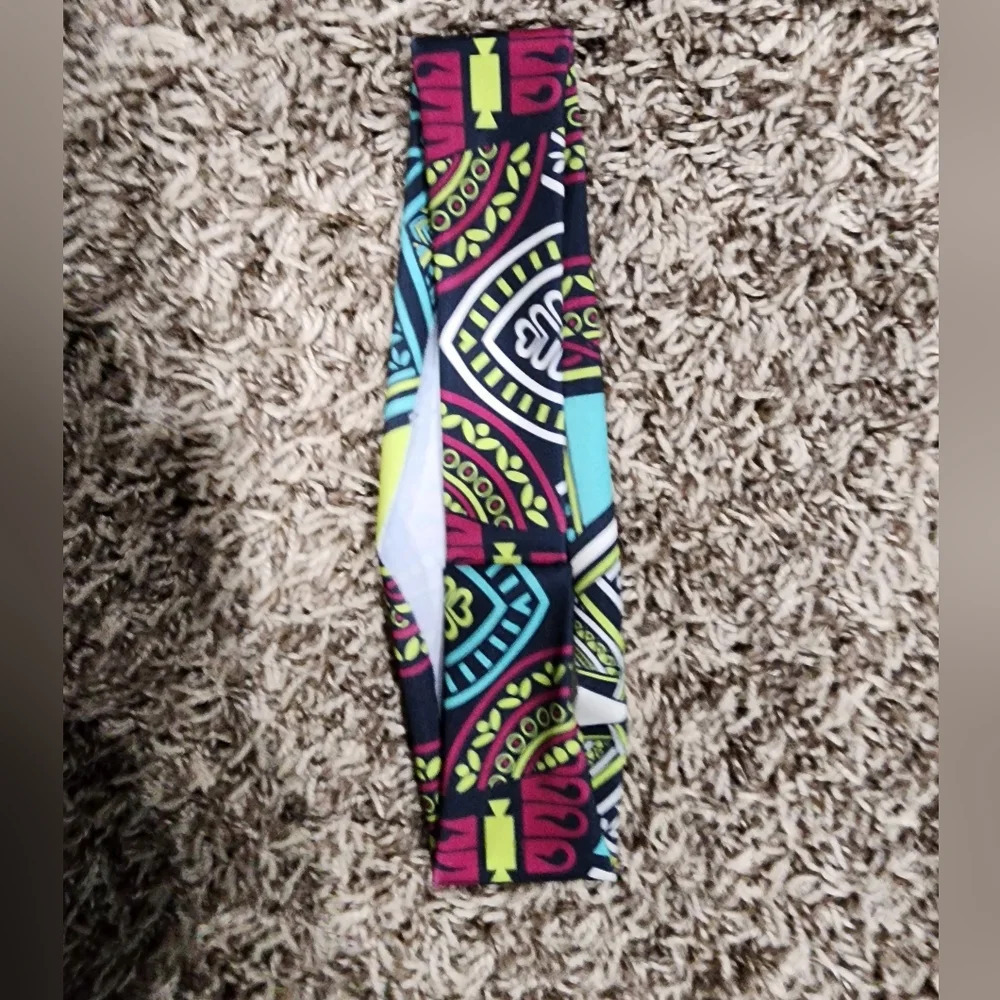 Workout/running headband - Picture 2 of 3